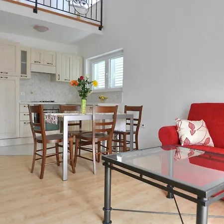 Appartement Chic With Sea View In - 48 Sqm