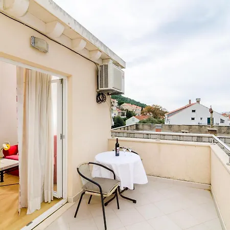 Chic With Sea View In - 48 Sqm Appartement